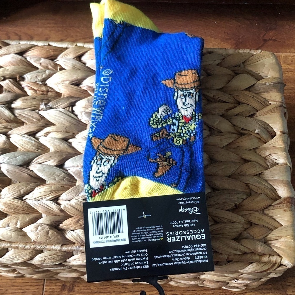 Disney Pixar Toy Story: Woody crew socks - Picture 2 of 2